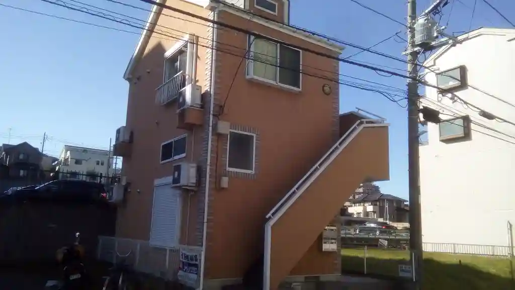 ロッシェル上鶴間 外観