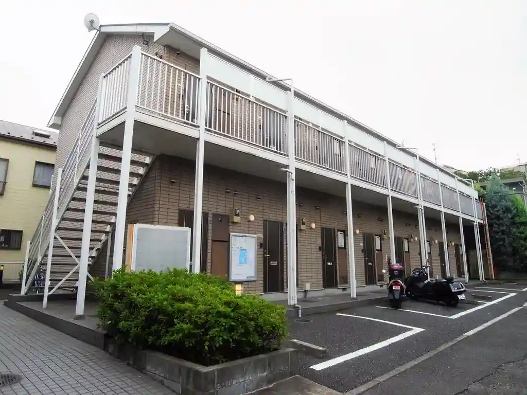 レオパレスエスポワール 外観