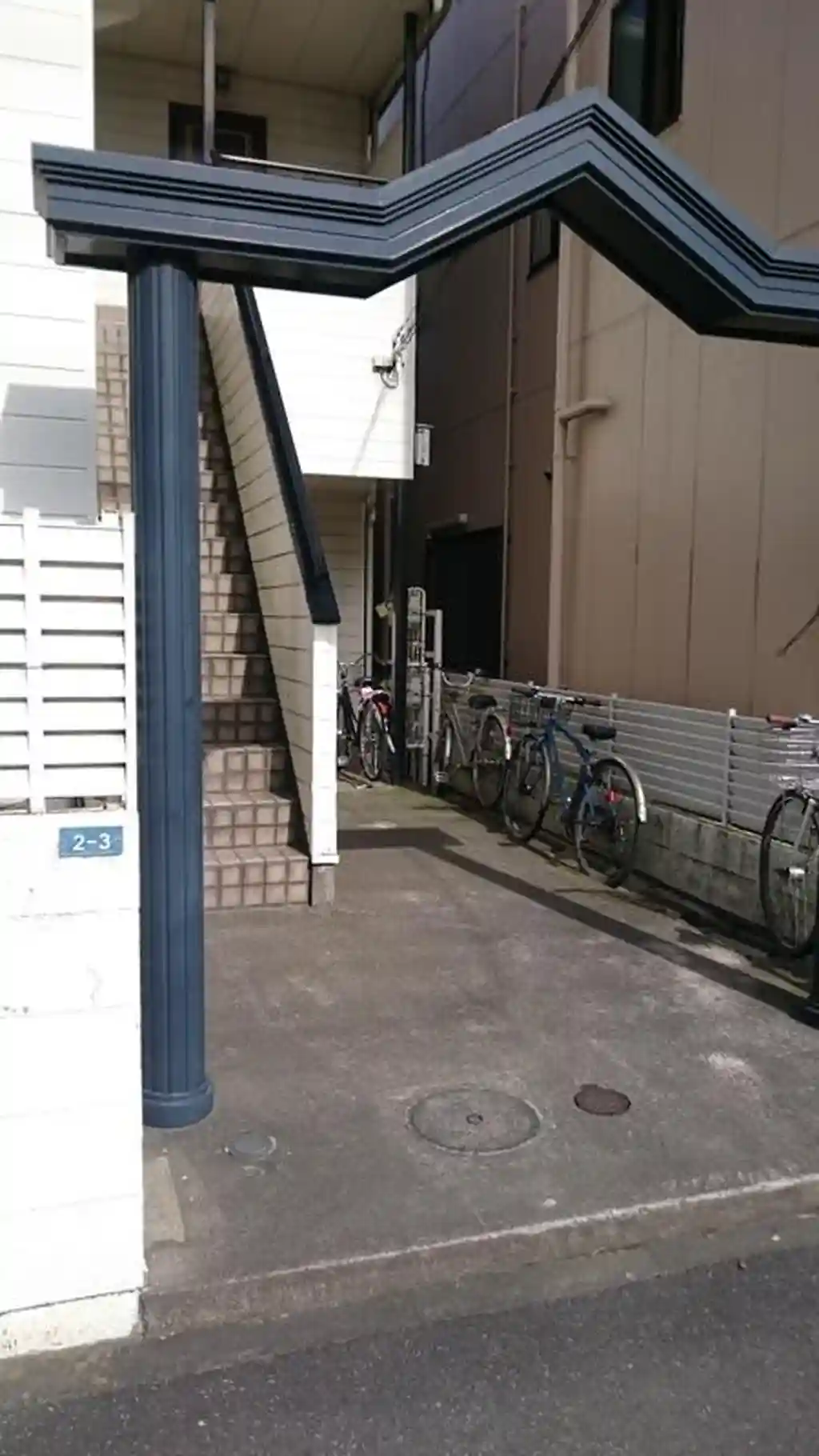 レオパレスINSIDE RIV 外観