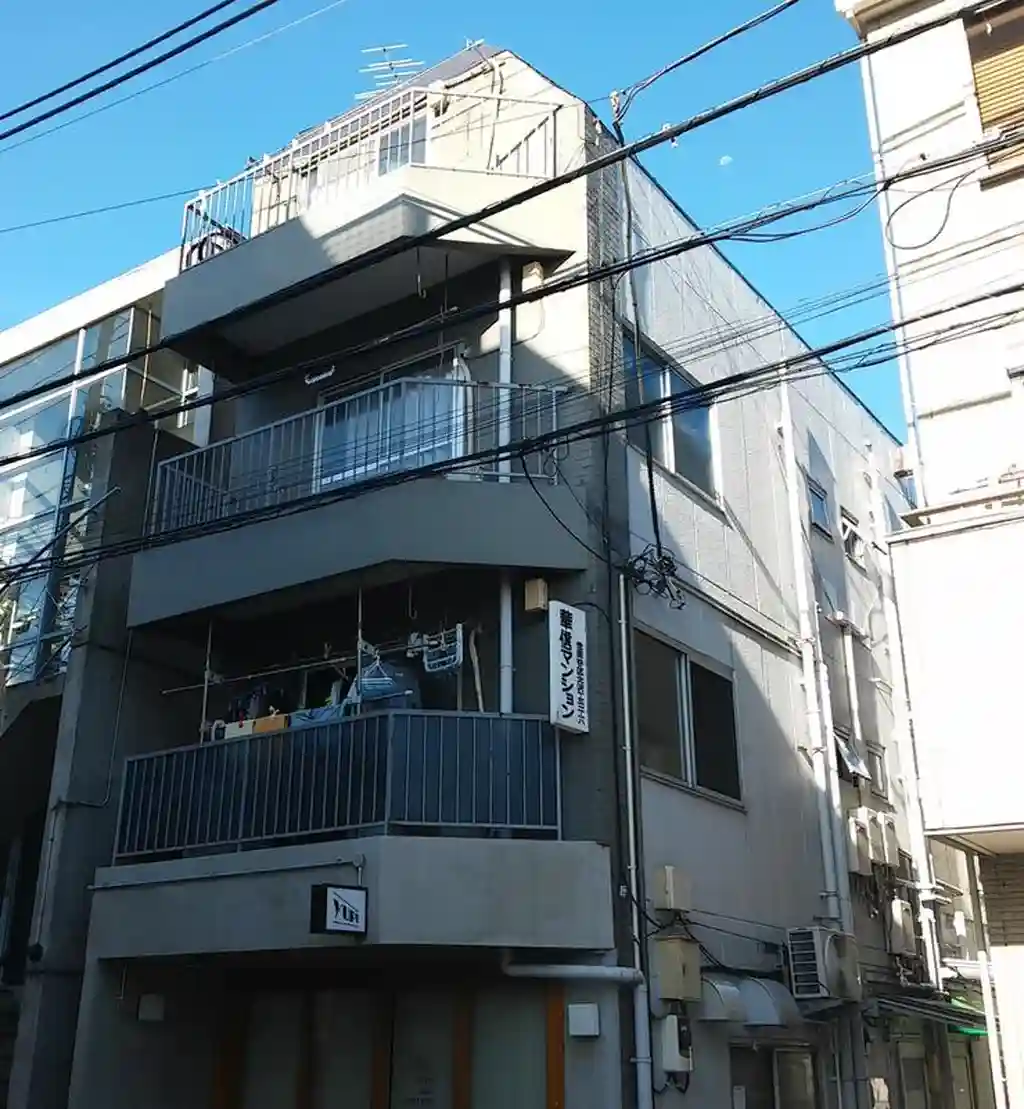 華信マンション 外観