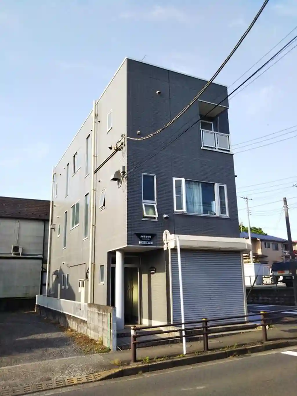 メイプル唐木田 外観