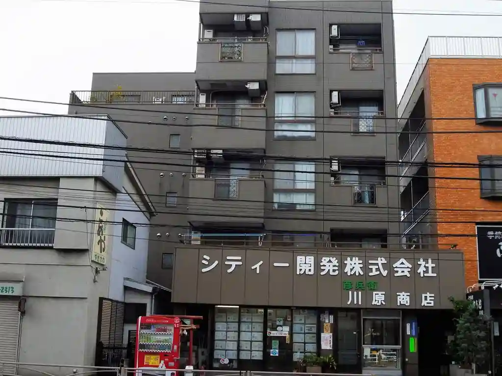 川原ビル 外観