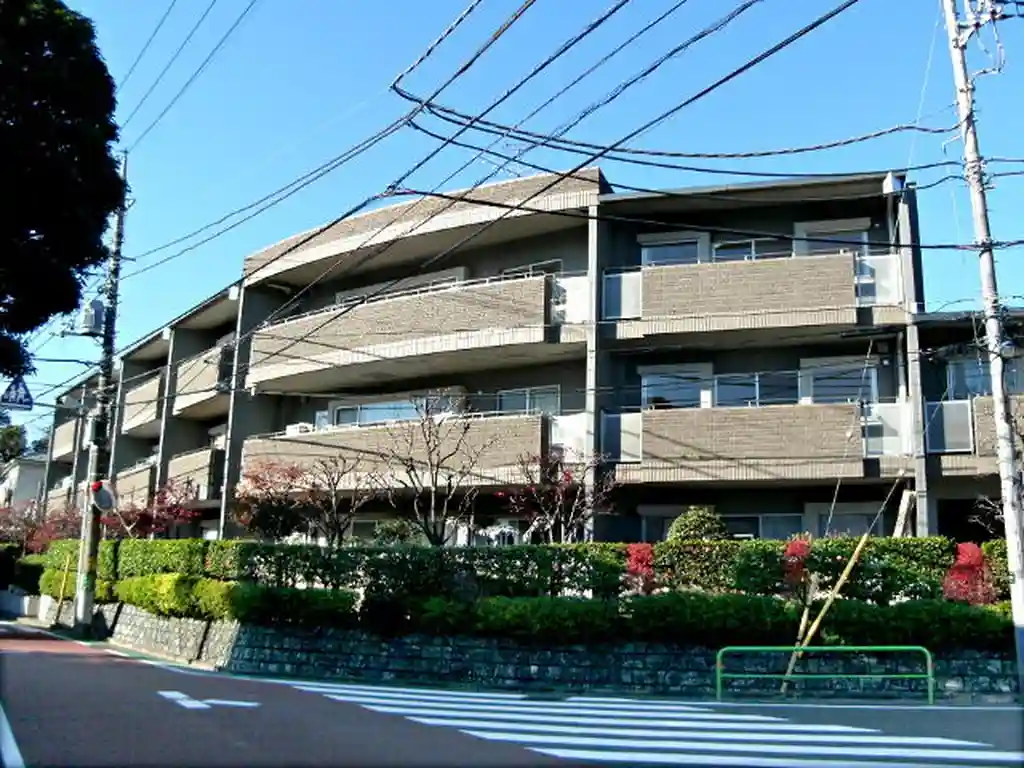 コーピアスエス 外観