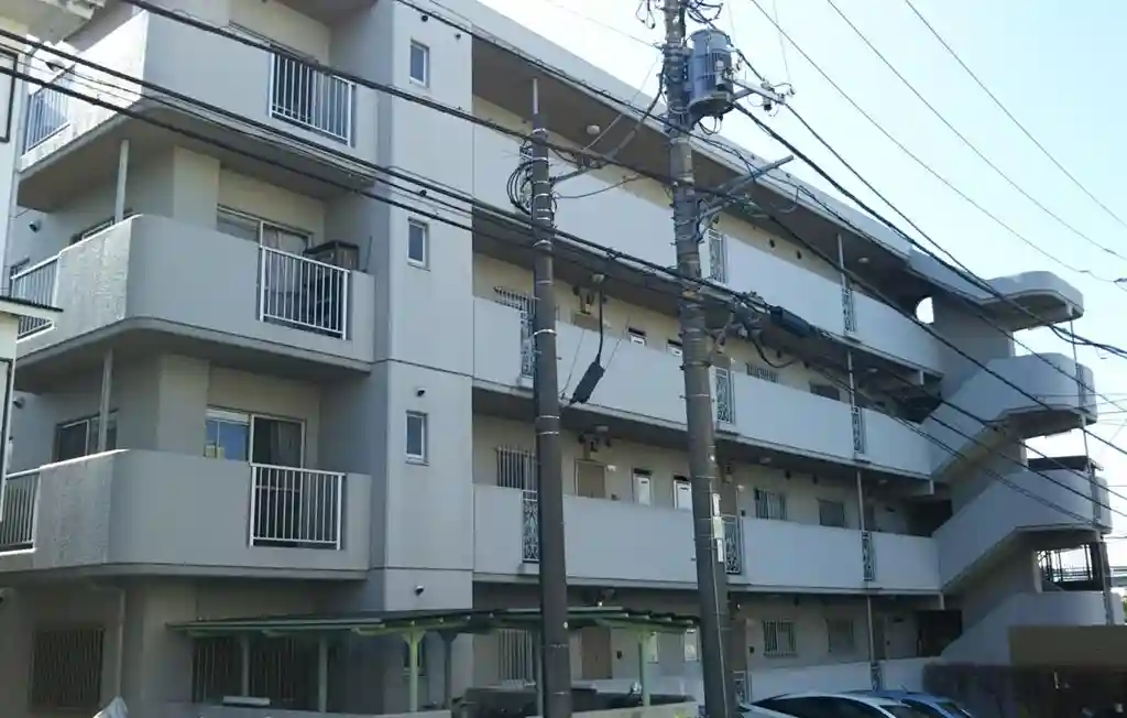 ドムショパーナ 外観