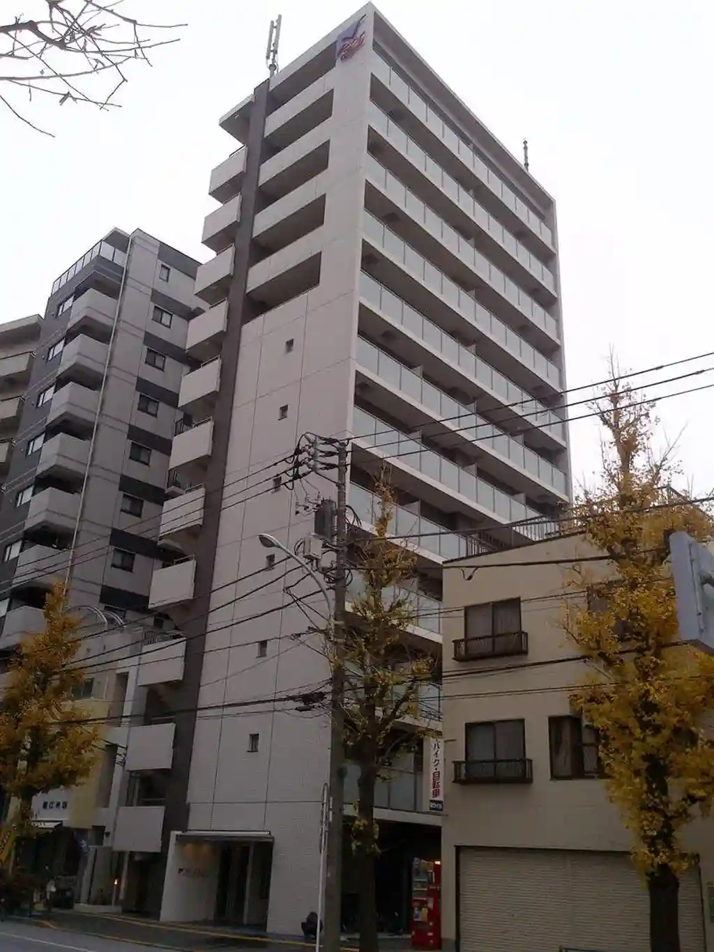 スカイコートパレス東大前 外観