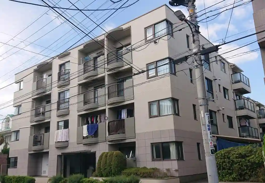 スカイプラザ久保中 外観