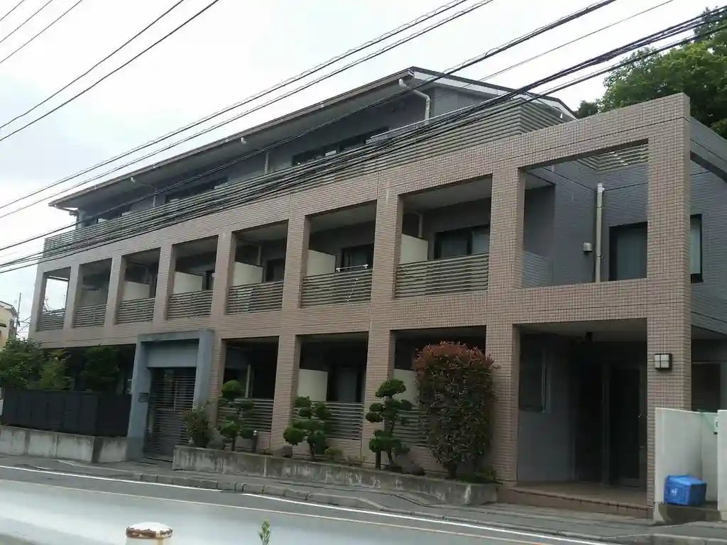 グラシアスしもさく 外観
