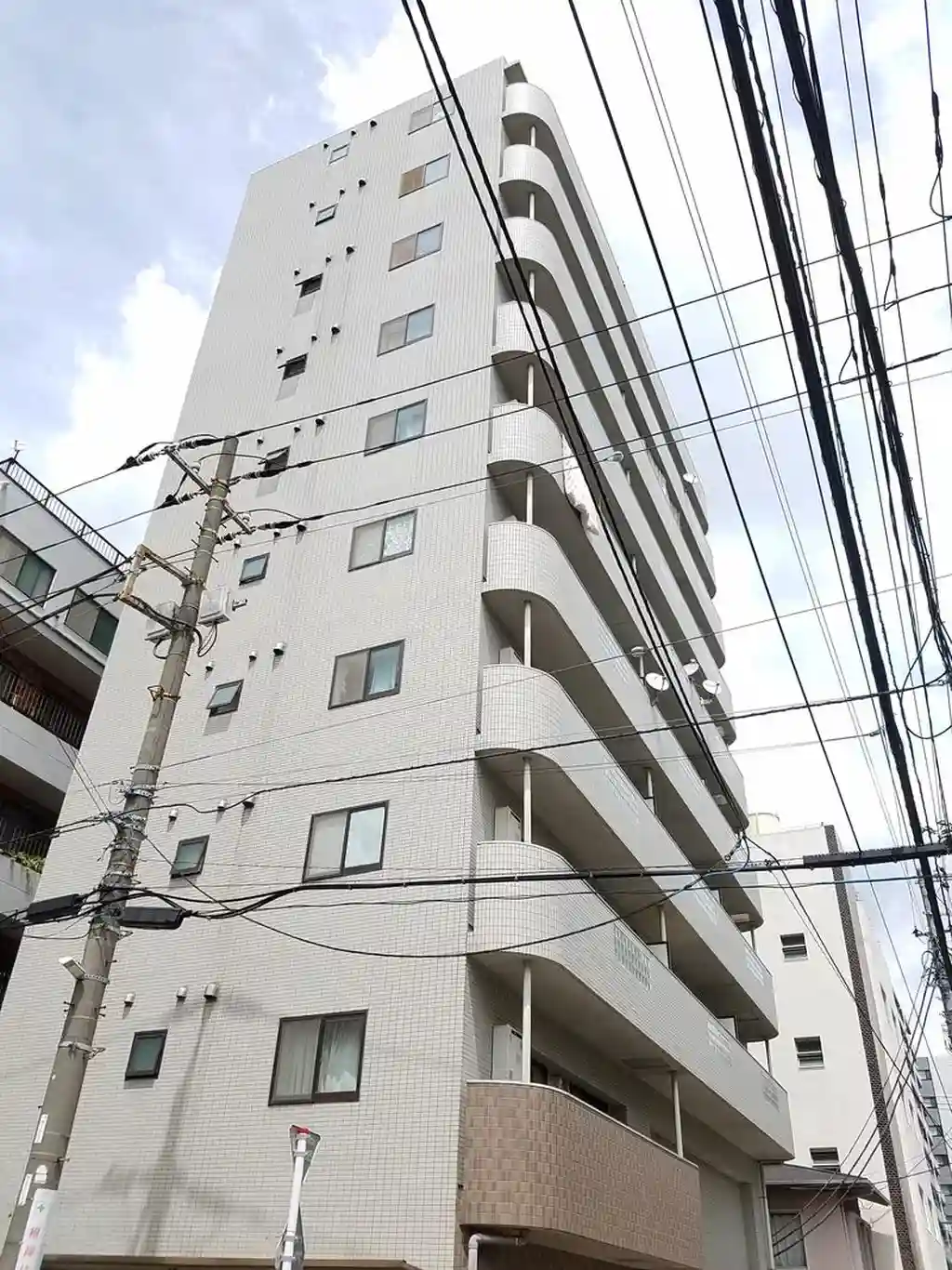 ファーストクラス伊勢佐木町 外観