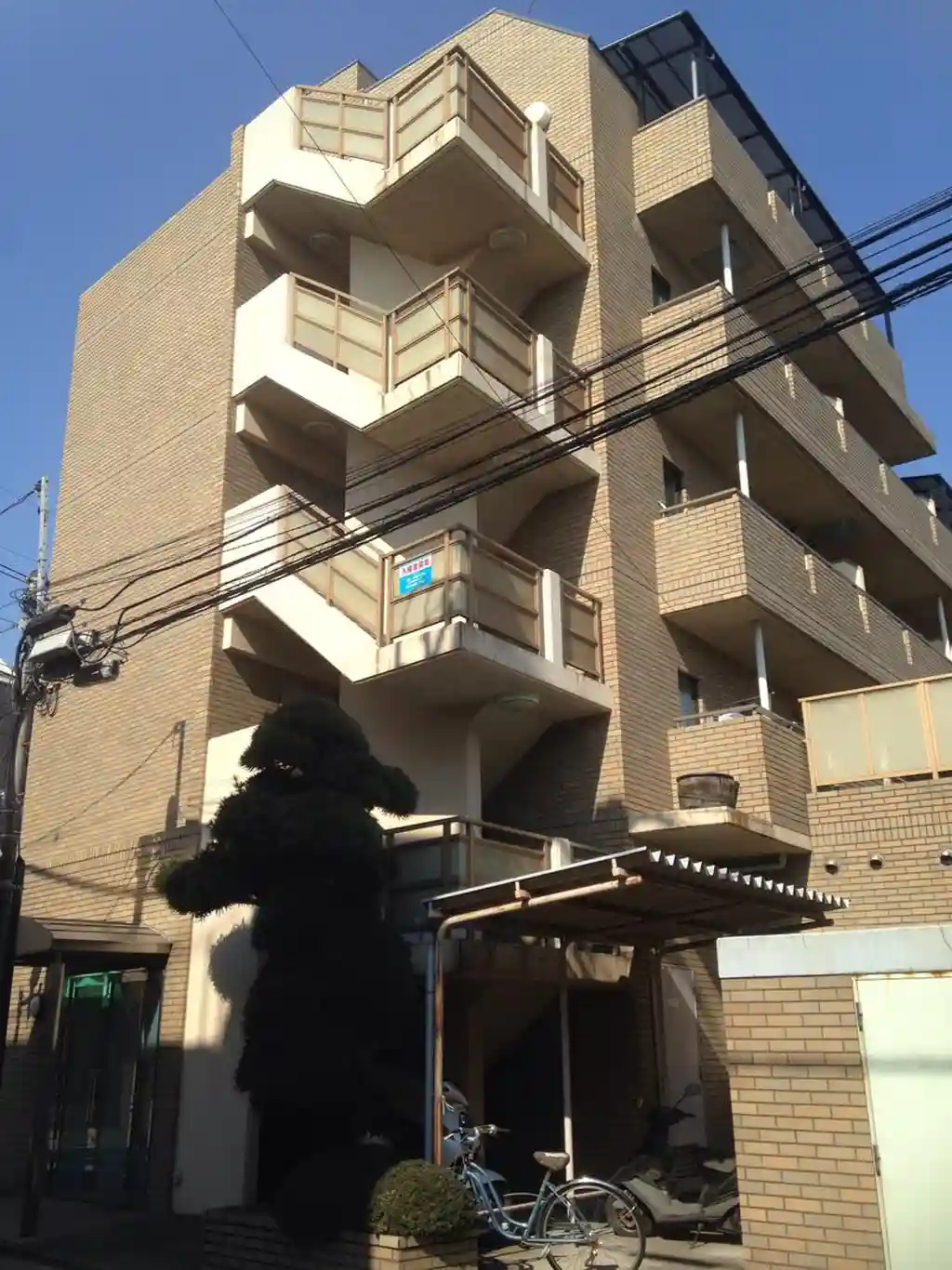 プライム新美 外観