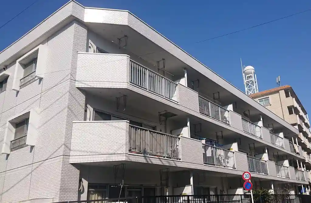 信栄ハイム 外観