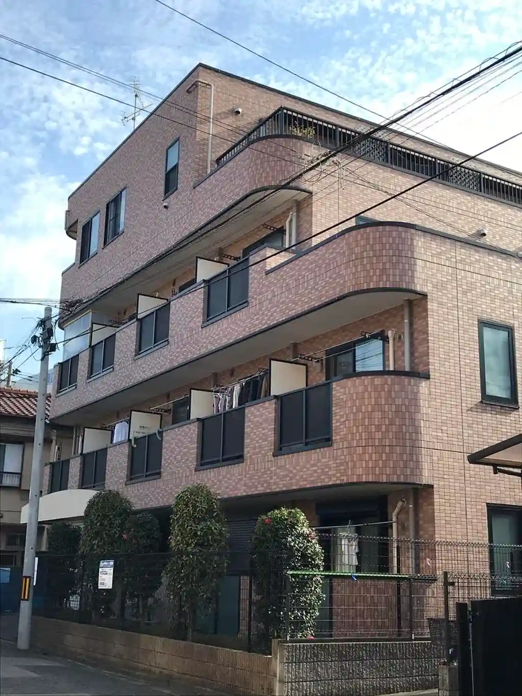 メゾン・ルミエール 外観