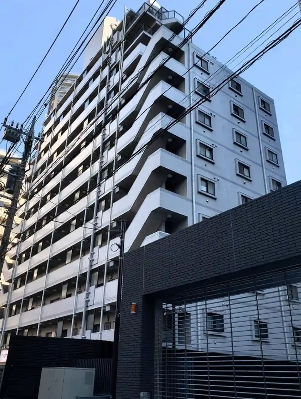 ライオンズプラザ川口本町 外観