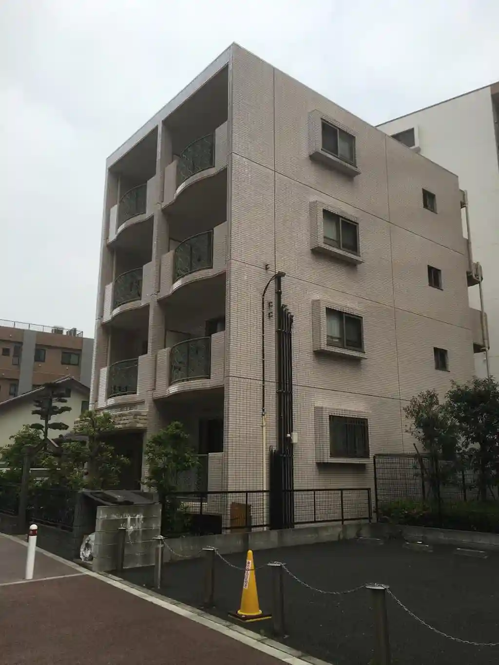 リーフコート 外観