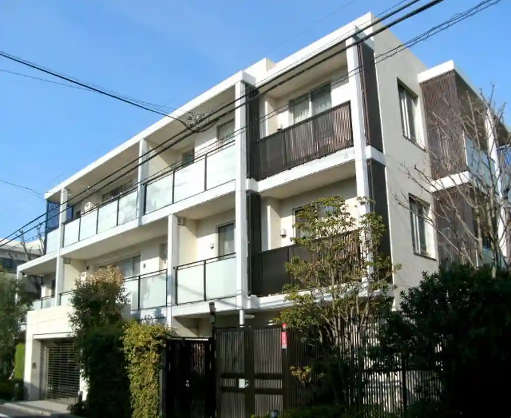プラウド千歳烏山 外観