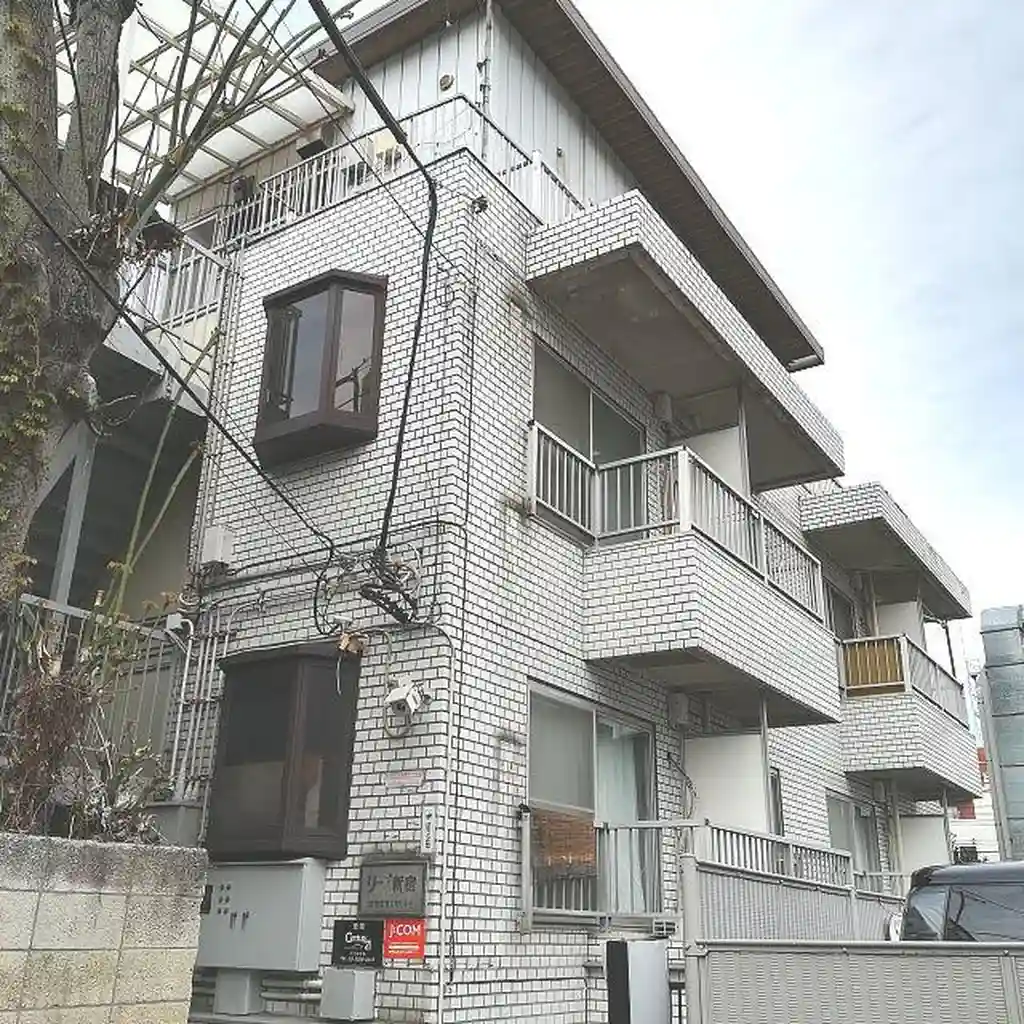 リープ新宿 外観
