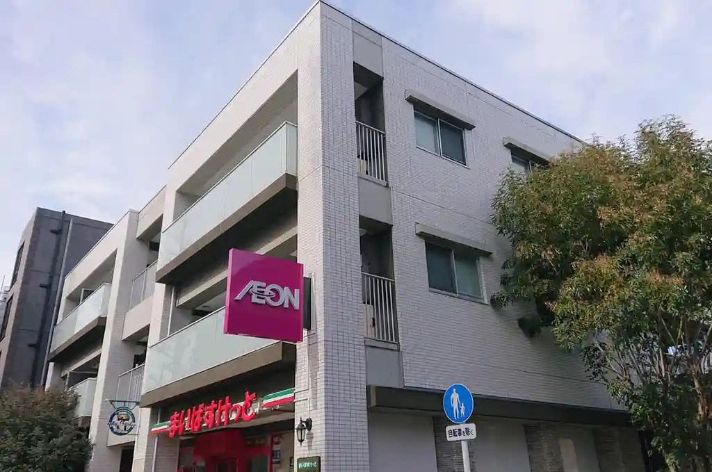 ライトアベニュー 外観