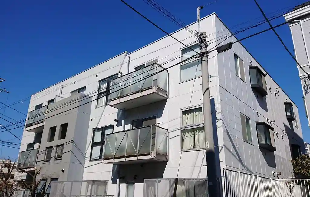 ave! 外観