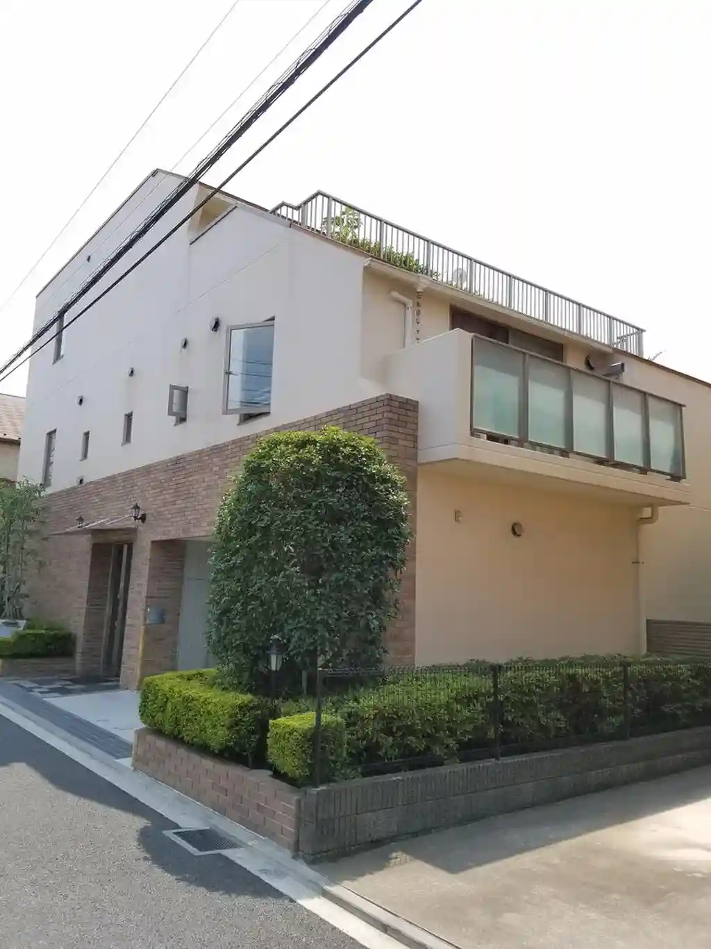 AROUFIE 外観