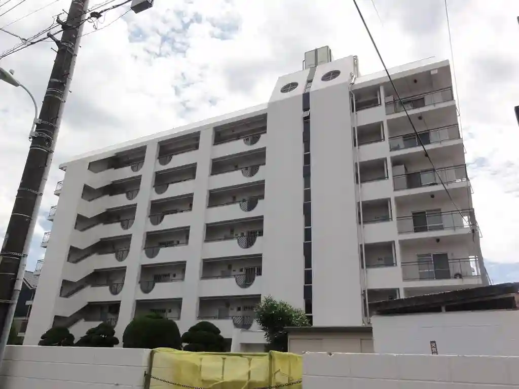 パールハイツ原山 外観