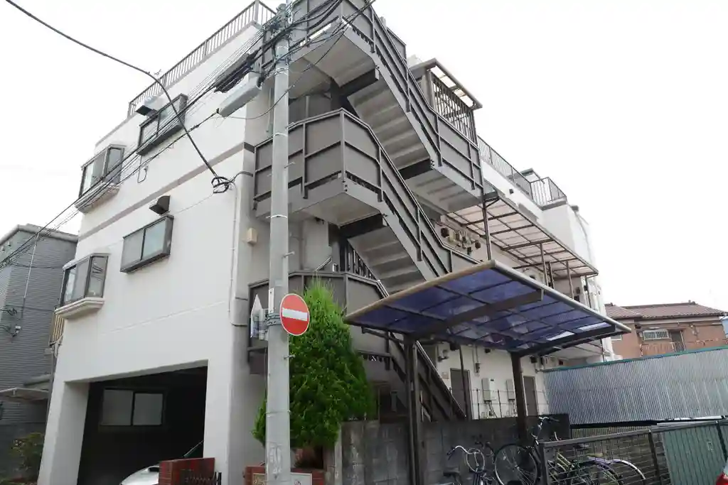 クリエールマキタ 外観