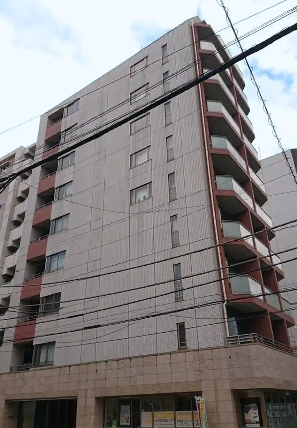 MASTLIFEIRIYA 外観