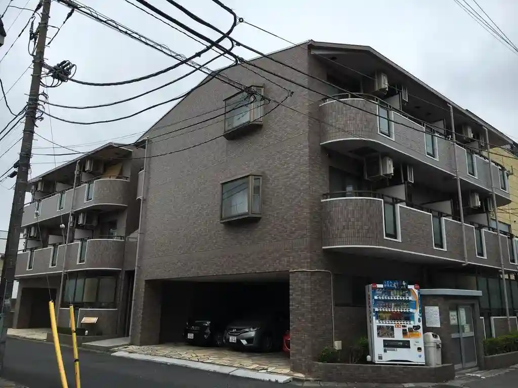 フォルティス・メア 外観
