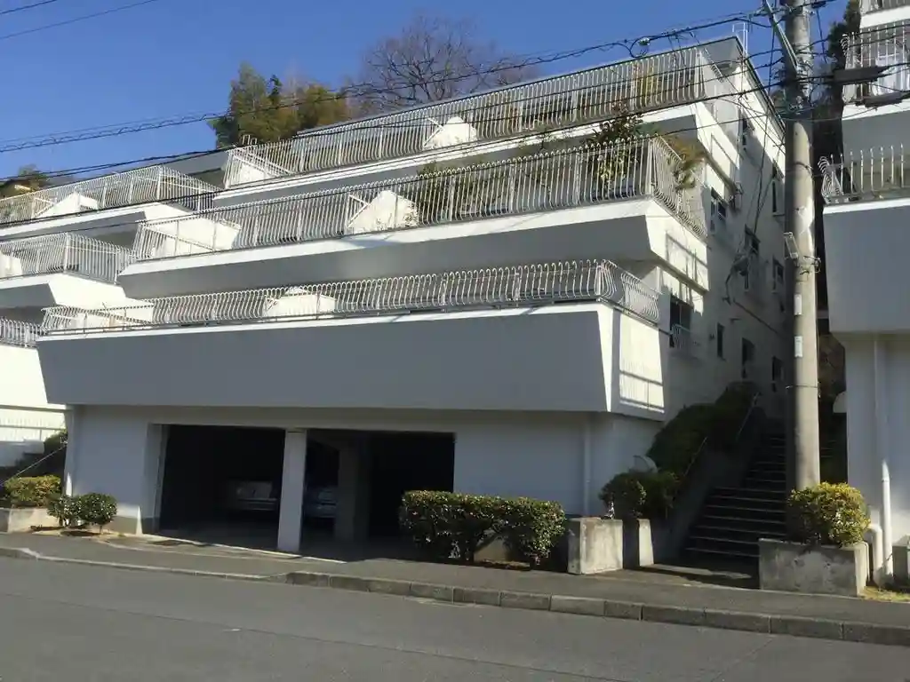 シャンボール読売ランド前2 外観