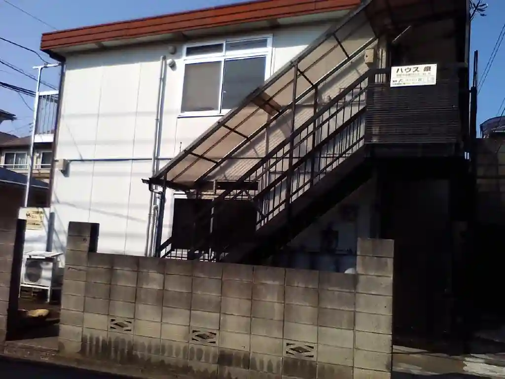 ハウス泉 外観