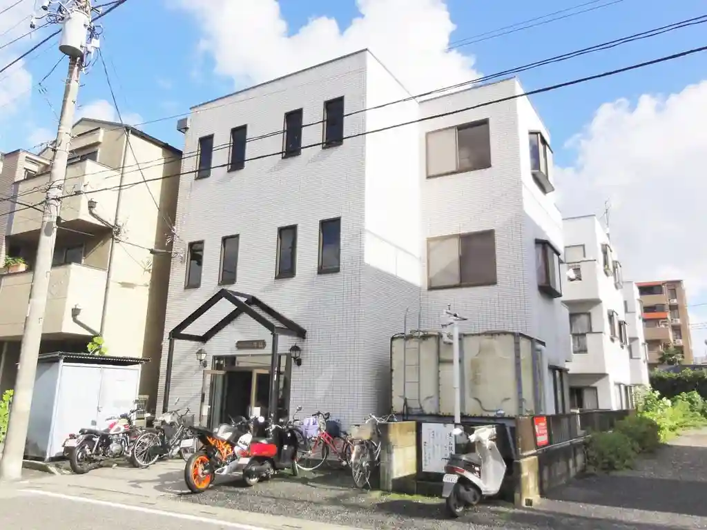 マンション牛山 外観
