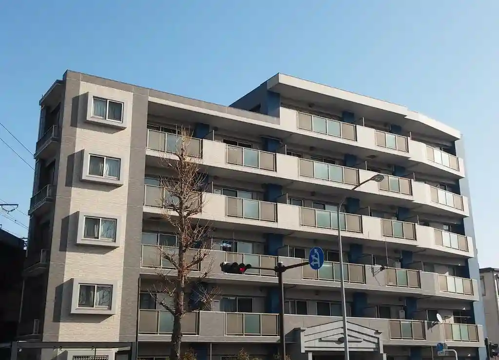 パテラ大倉山 外観