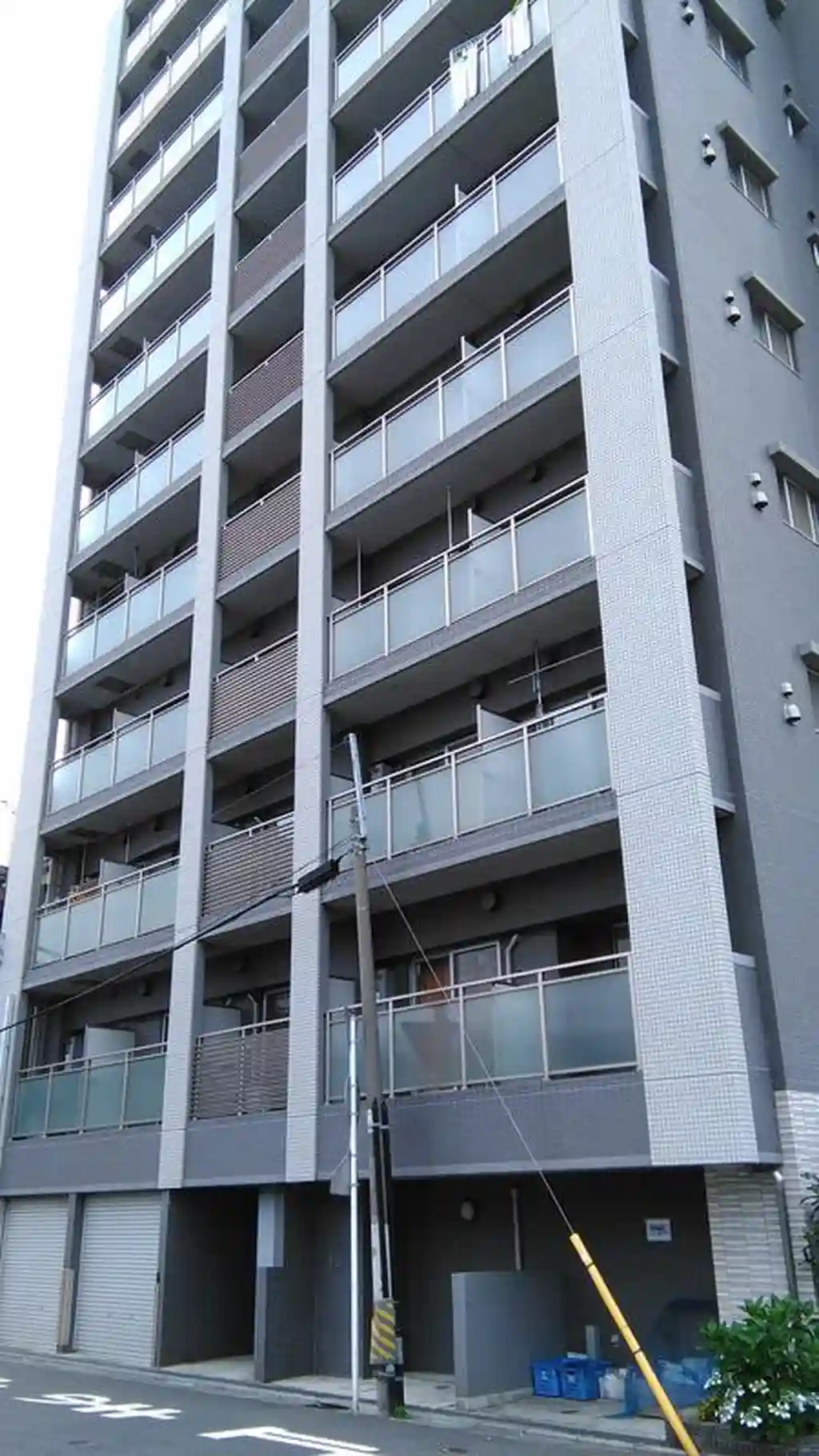 レジディア川崎元木 外観