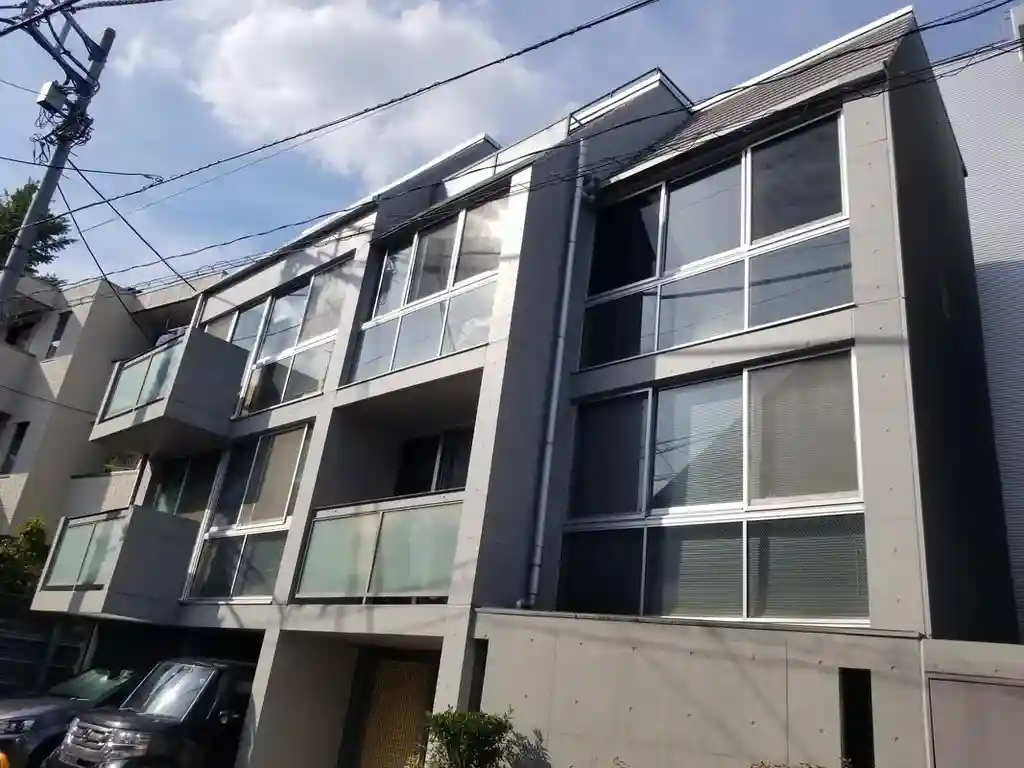 アパートメント02 外観