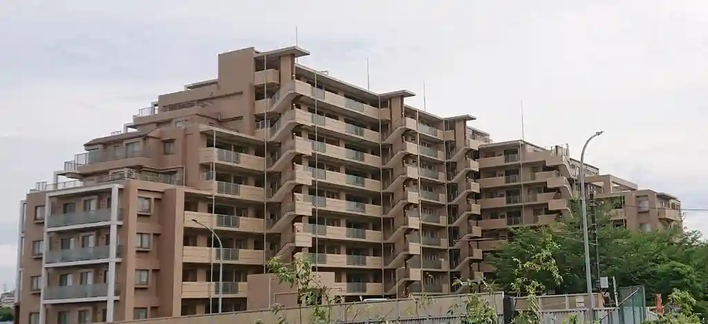 グリーンビレッジ鶴ヶ峰 外観