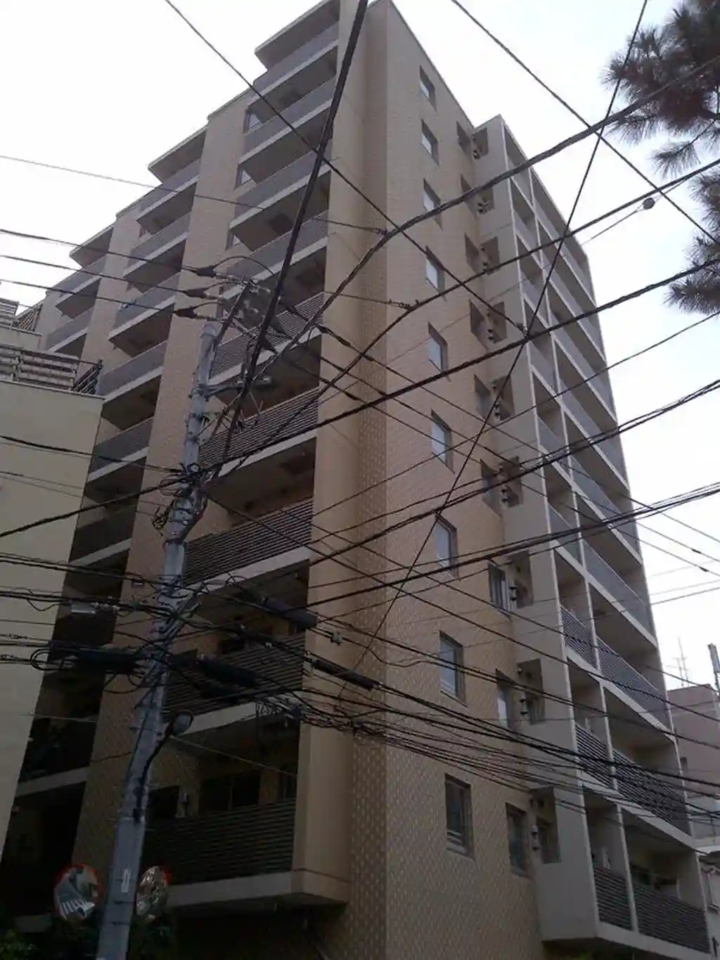 アパートメンツ巣鴨 外観