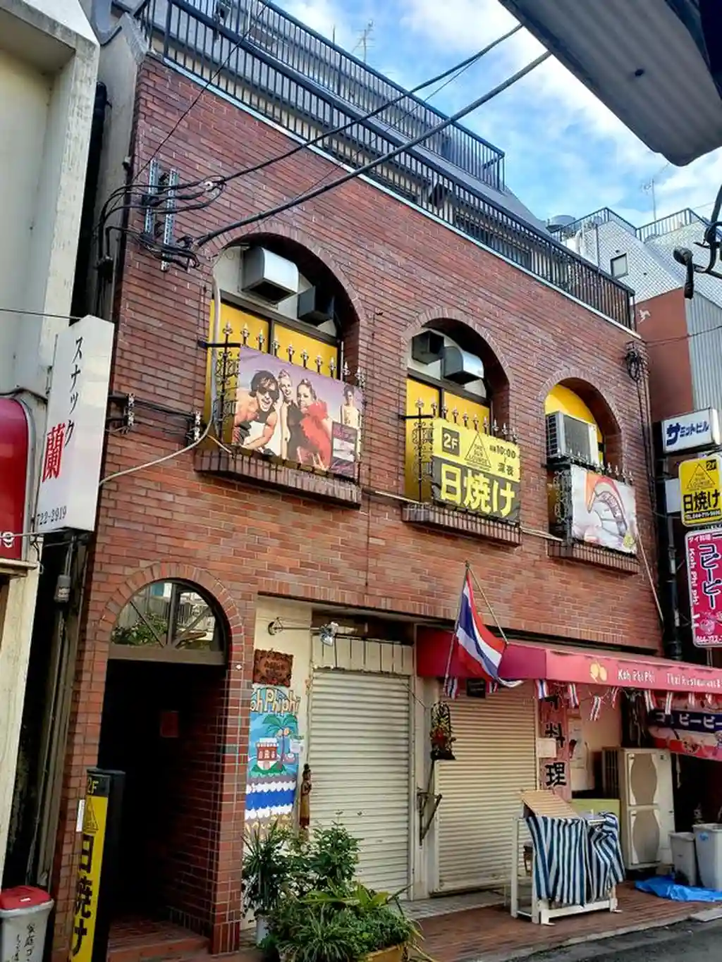 サミットビル 外観