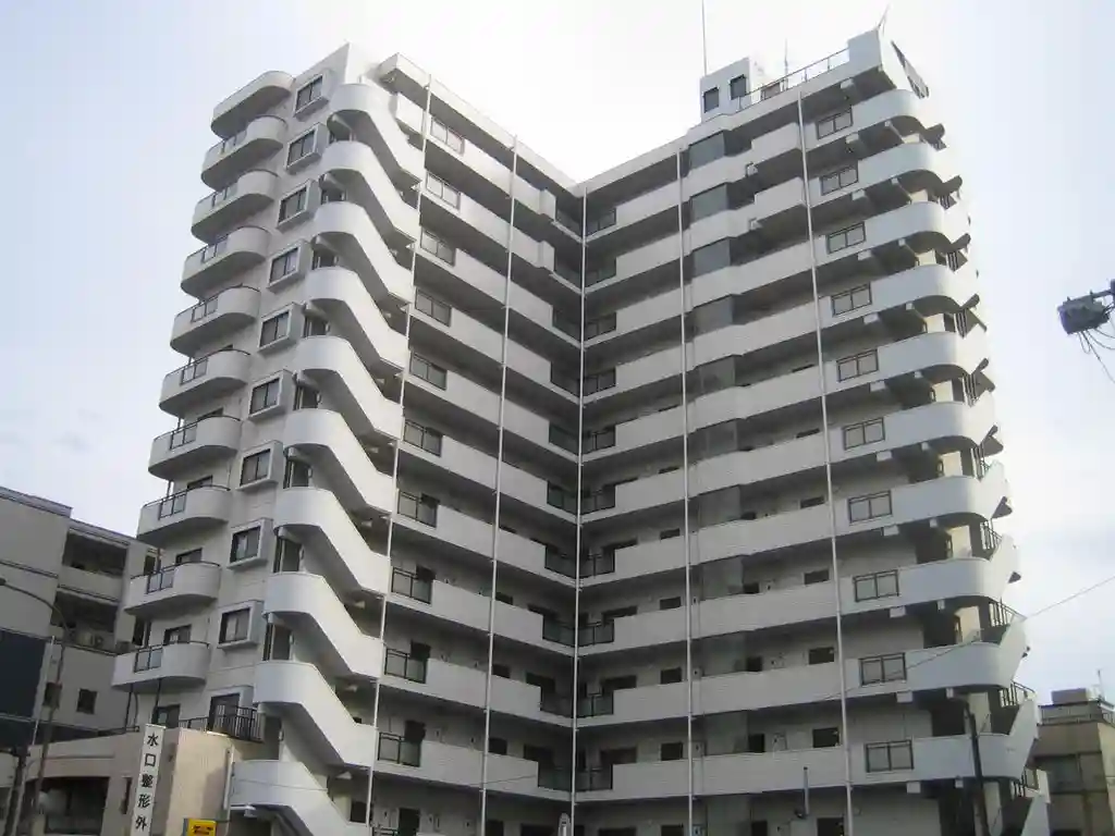 ニューハイツ横須賀中央 外観