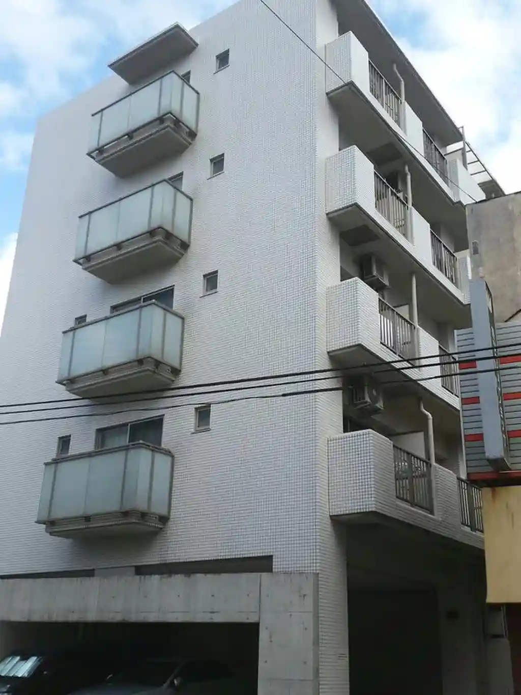 アレーナ林家 外観