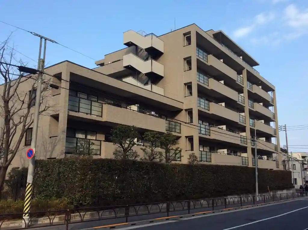 RUSSE学芸大学 外観