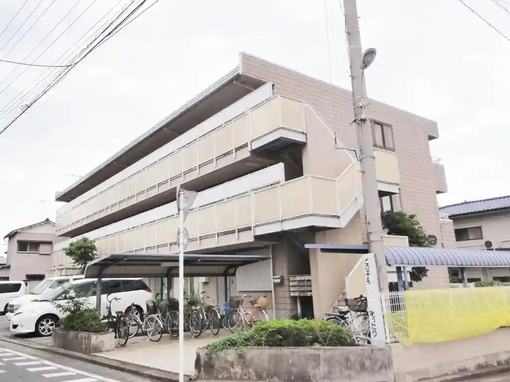 MASTジュネス・アルプ 外観