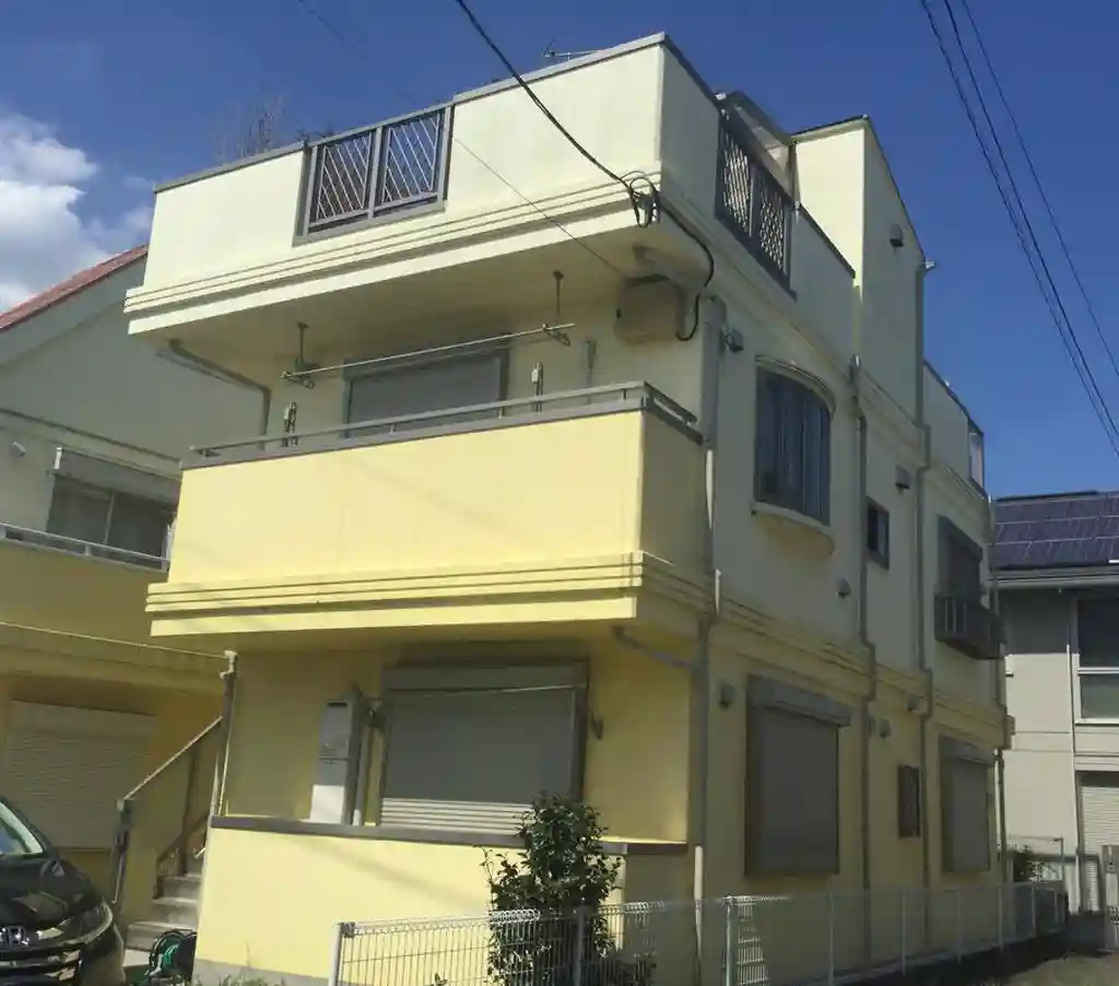 調布サカス 外観