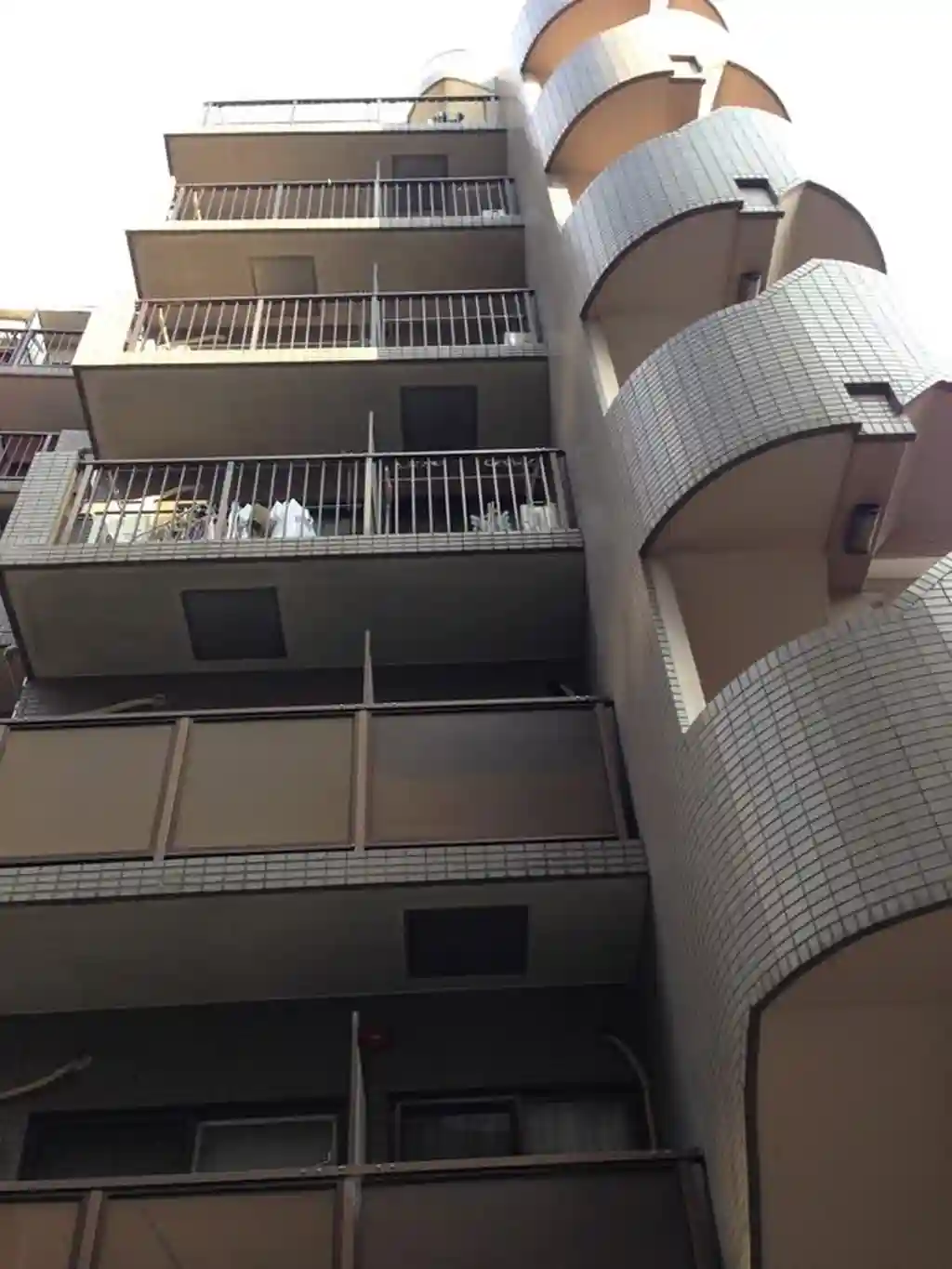 ファミール伸和 外観