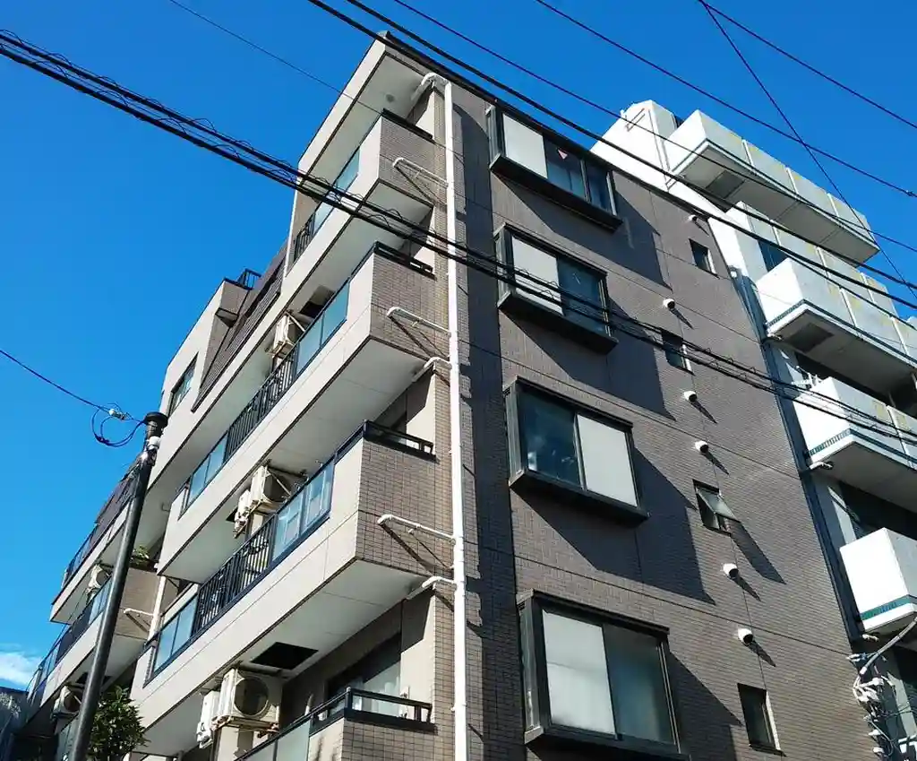 ドミール・Y・M 外観