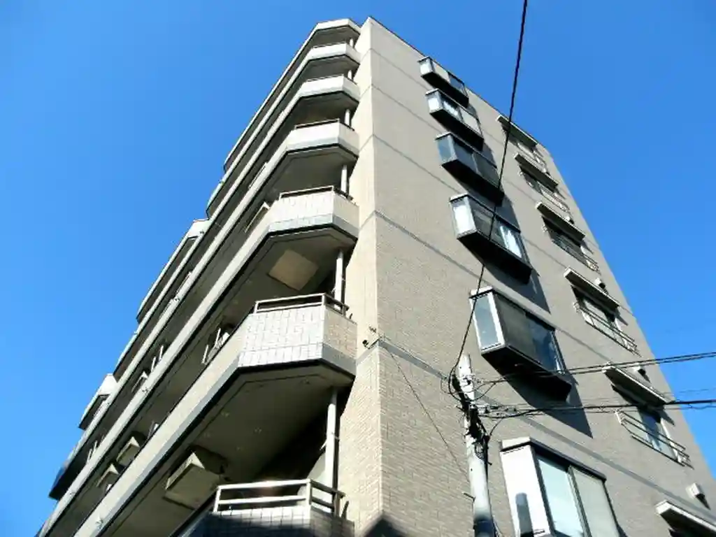 サン・パラッツオ参番館 外観