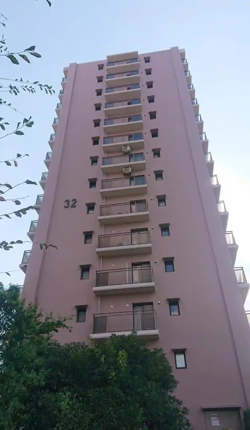 若葉台団地4-32号棟 外観