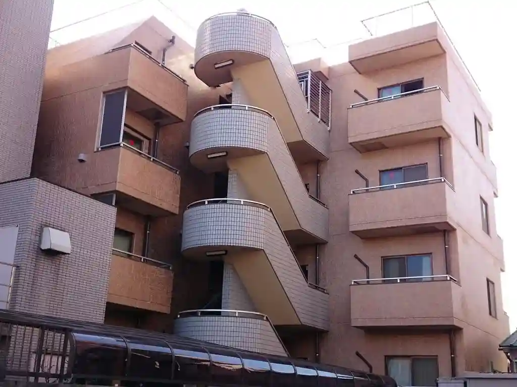 プラザ竹留 外観