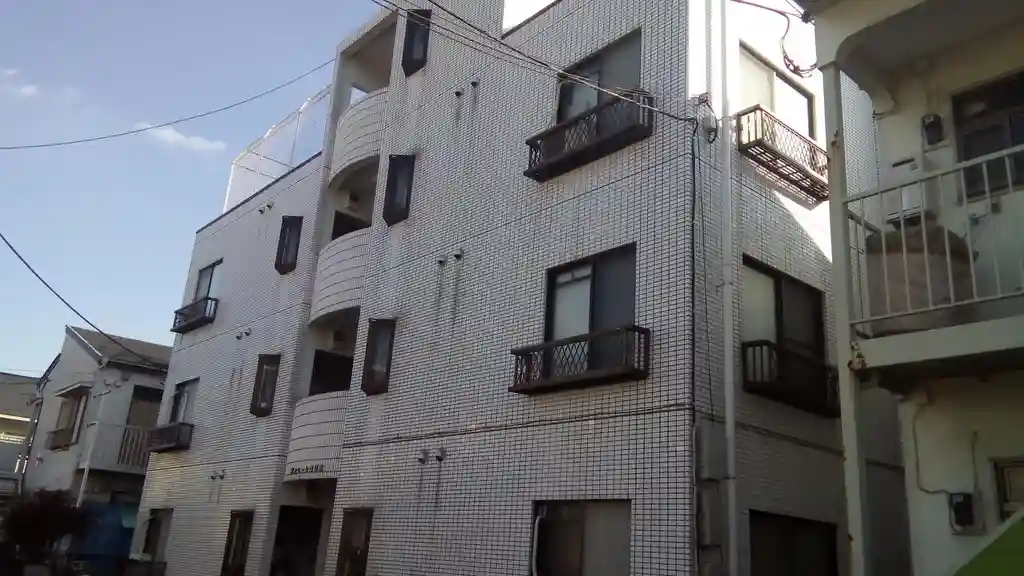 サンベールロリエ 外観