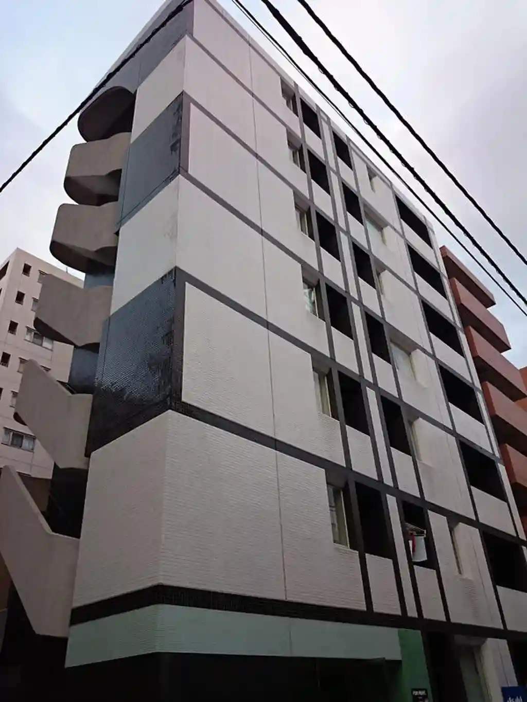 エルフラット新富町 外観