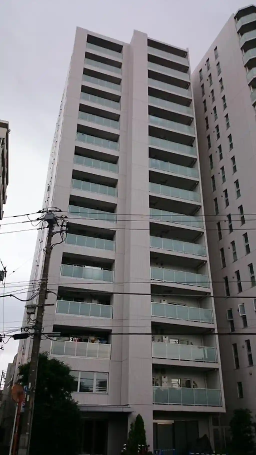 リストレジデンス西日暮里壱・弐番館弐番館 外観