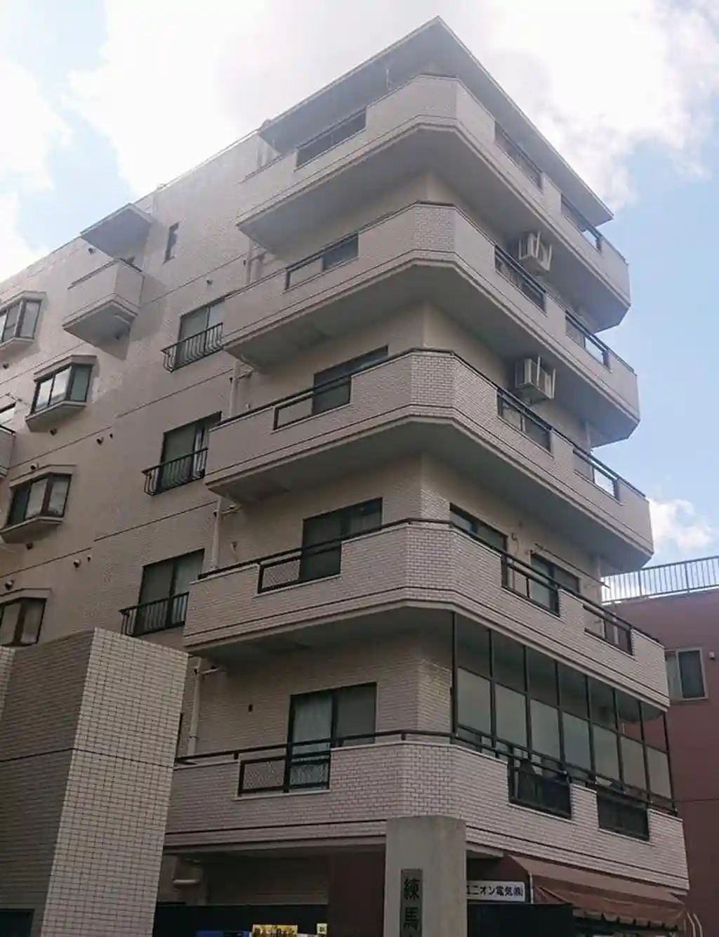 E・Iビル 外観