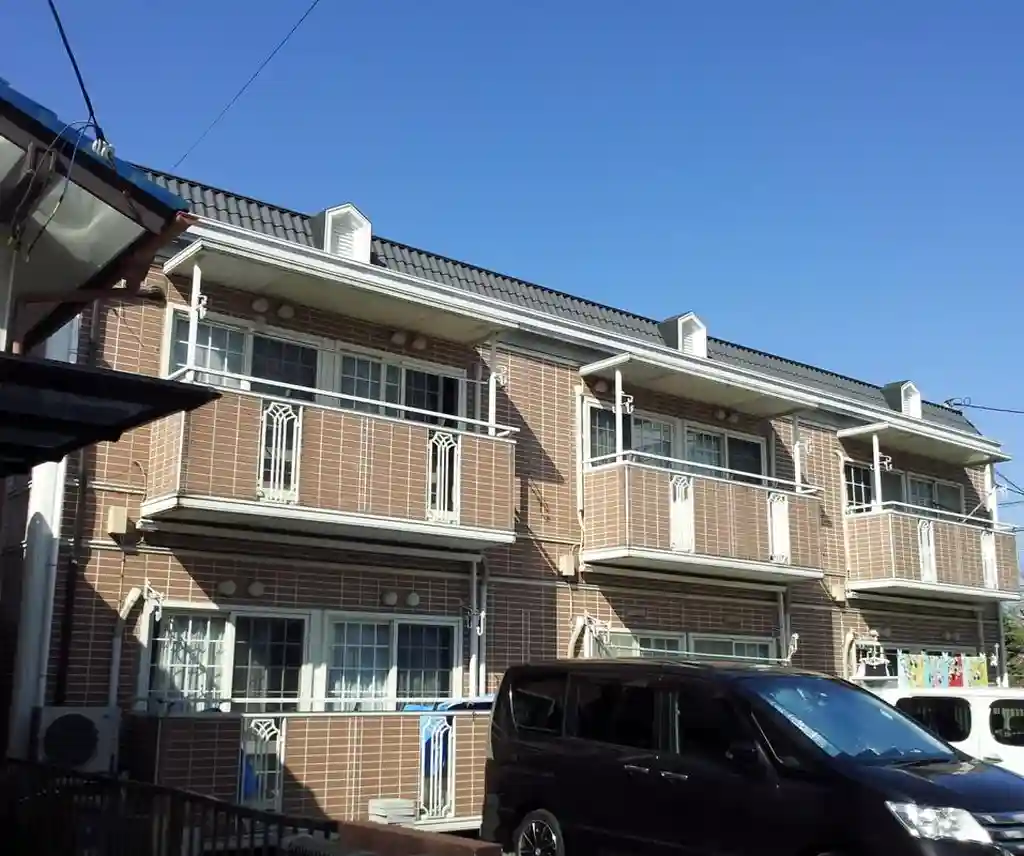 ハイツ上ノ山A棟 外観